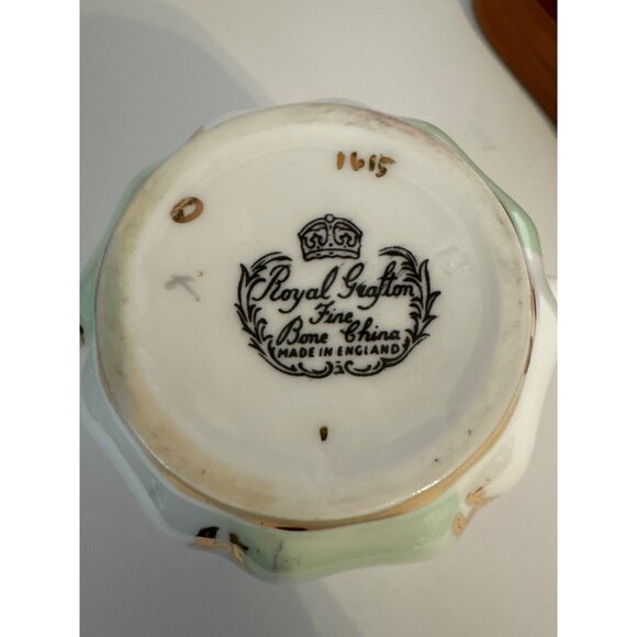 Royal Grafton Fine Bone China Roses Mint Green Tea Cup & Saucer Set - Floral & G - Picture 3 of 7